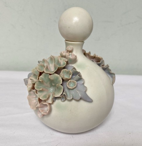 Vtg chessell pottery - vtg, iow