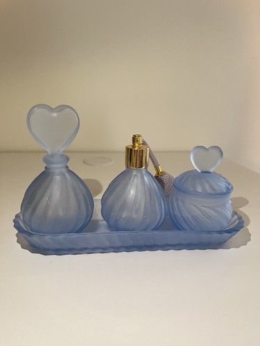 Vintage dresser vanity set - dresser,